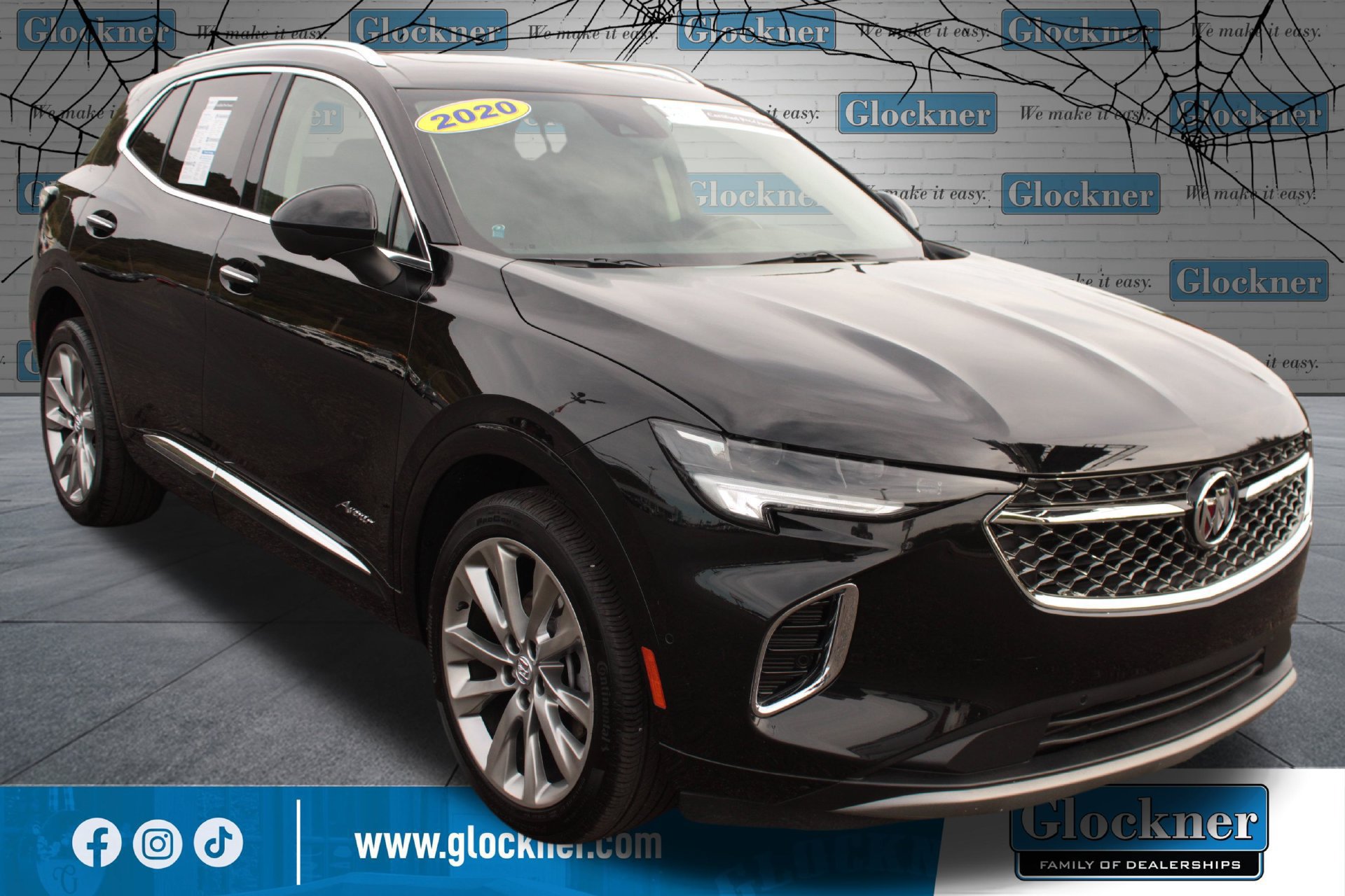 Used 2022 Buick Envision Avenir w/ Technology Package II FWD image 3