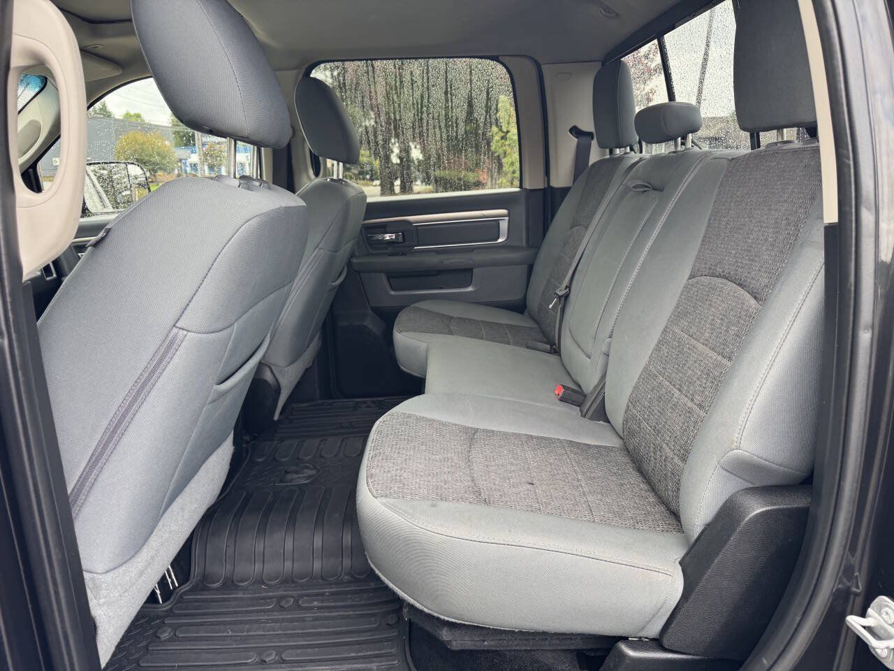 Used 2017 RAM 3500 Big Horn w/ Black Appearance Group AWD/4WD image 10