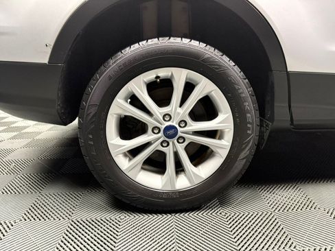 Used 2018 Ford Escape SE AWD/4WD image 23