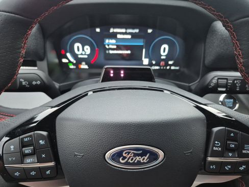 New 2026 Ford Explorer ST-Line image 30