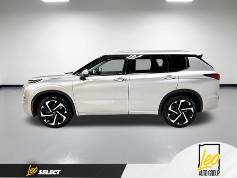 Used 2022 Mitsubishi Outlander SEL AWD/4WD image 10