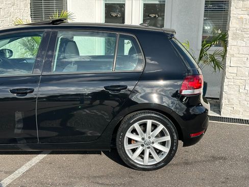 Used 2011 Volkswagen Golf TDI image 10