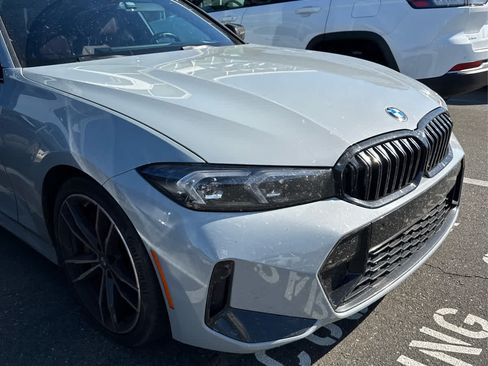 Used 2024 BMW 330i Sedan w/ M Sport Package RWD image 10