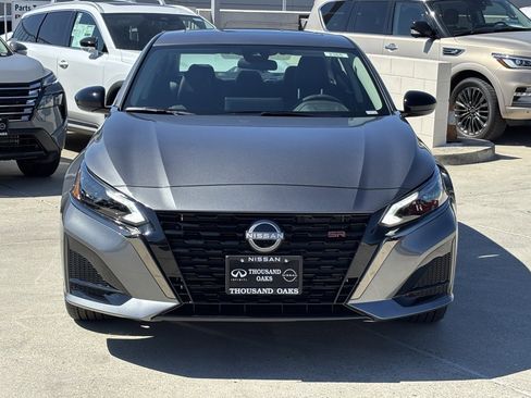 New 2025 Nissan Altima 2.5 SR w/ SR Premium Package image 7