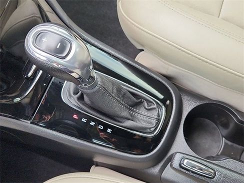 Certified 2017 Buick Encore Premium image 16