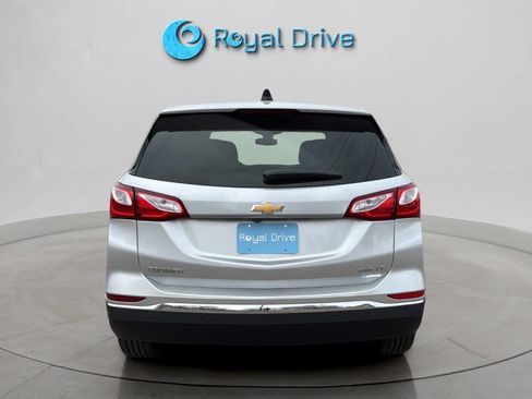 Used 2021 Chevrolet Equinox LT image 5