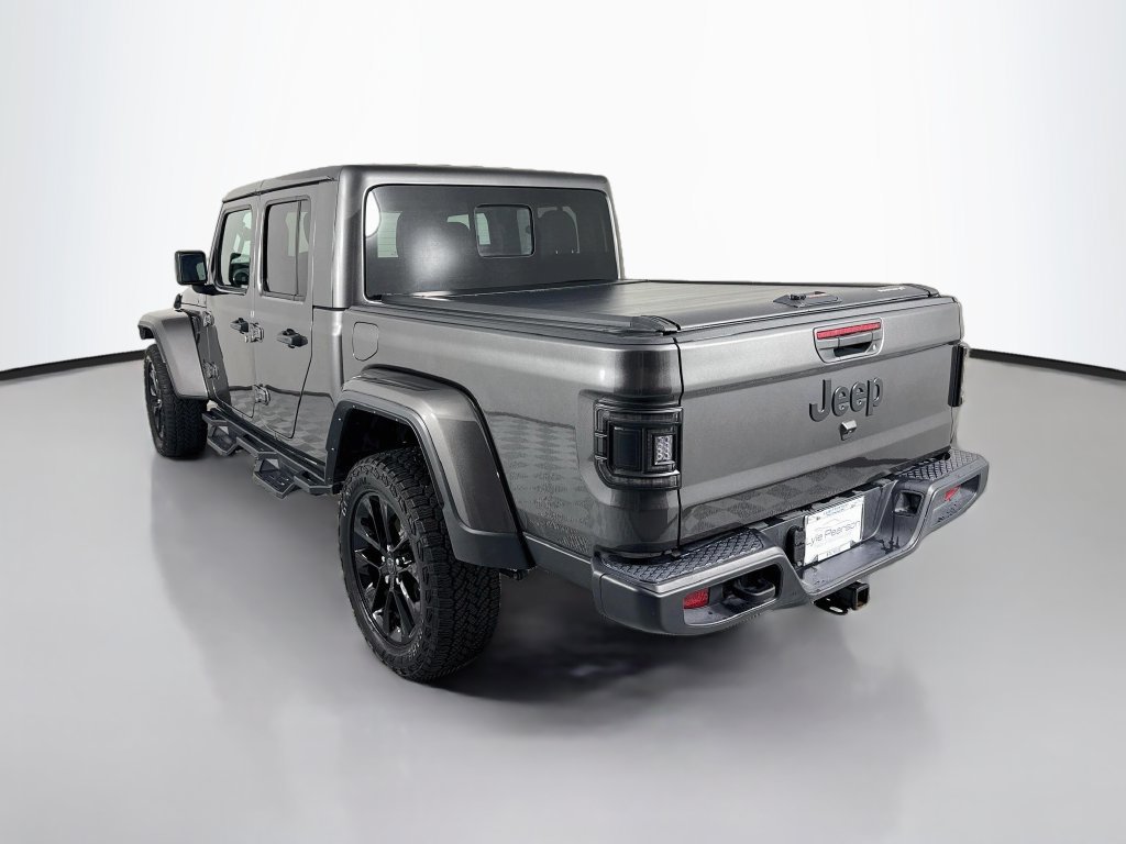 Used 2024 Jeep Gladiator Sport AWD/4WD image 3