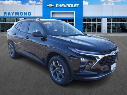 New 2026 Chevrolet Trax LT w/ Sunroof Package