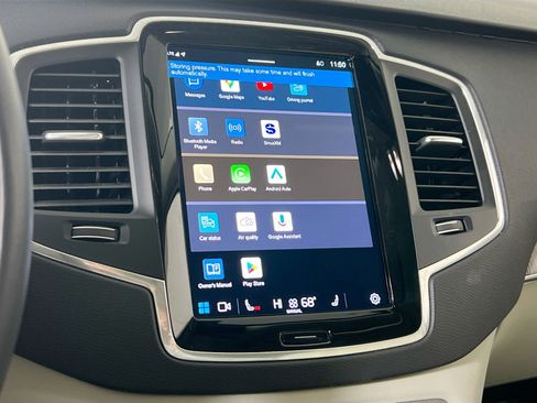 Used 2023 Volvo XC90 B6 Core w/ Protection Package Premier image 15