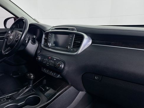 Used 2017 Kia Sorento EX w/ EX Advanced Touring Package image 29