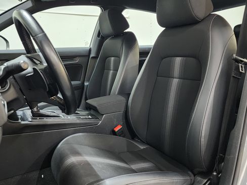 Used 2022 Honda Civic Sport image 12