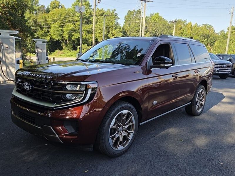 New 2027 Ford Expedition King Ranch AWD/4WD image 3