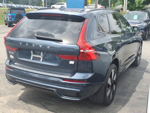 Used 2024 Volvo XC60 T8 Plus w/ Protection Package Premier AWD/4WD image 4