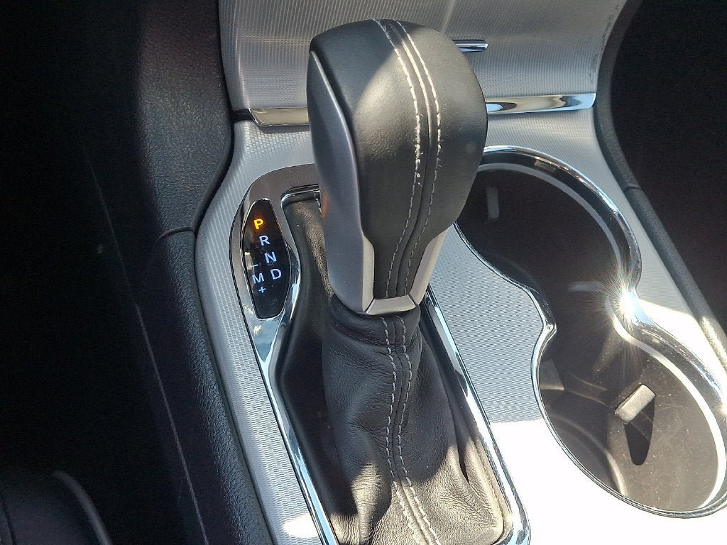 Used 2019 Jeep Grand Cherokee Summit AWD/4WD image 14