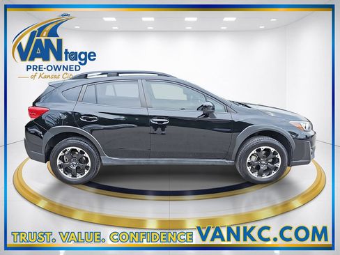Used 2023 Subaru Crosstrek 2.0i Premium AWD/4WD image 5