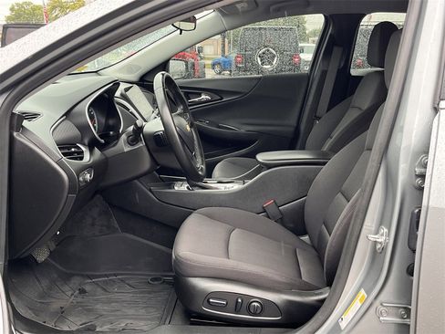 Used 2024 Chevrolet Malibu RS image 14