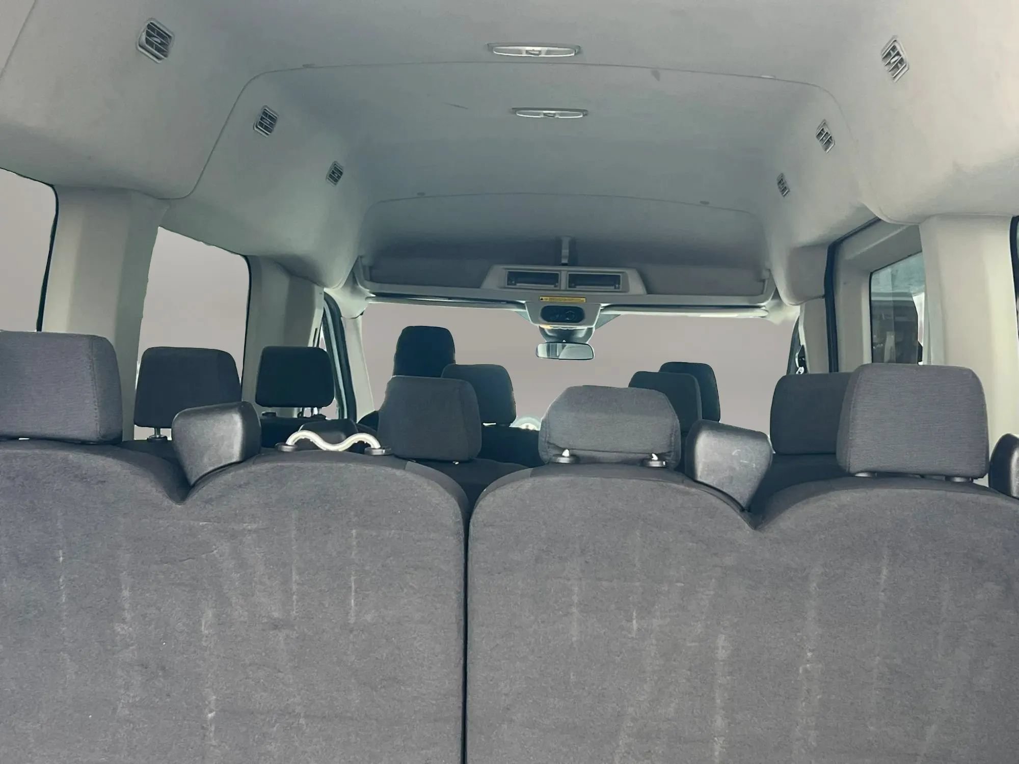 Used 2019 Ford Transit 350 XLT RWD image 12