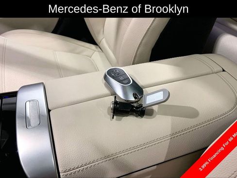 Certified 2025 Mercedes-Benz C 300 4MATIC Sedan image 15