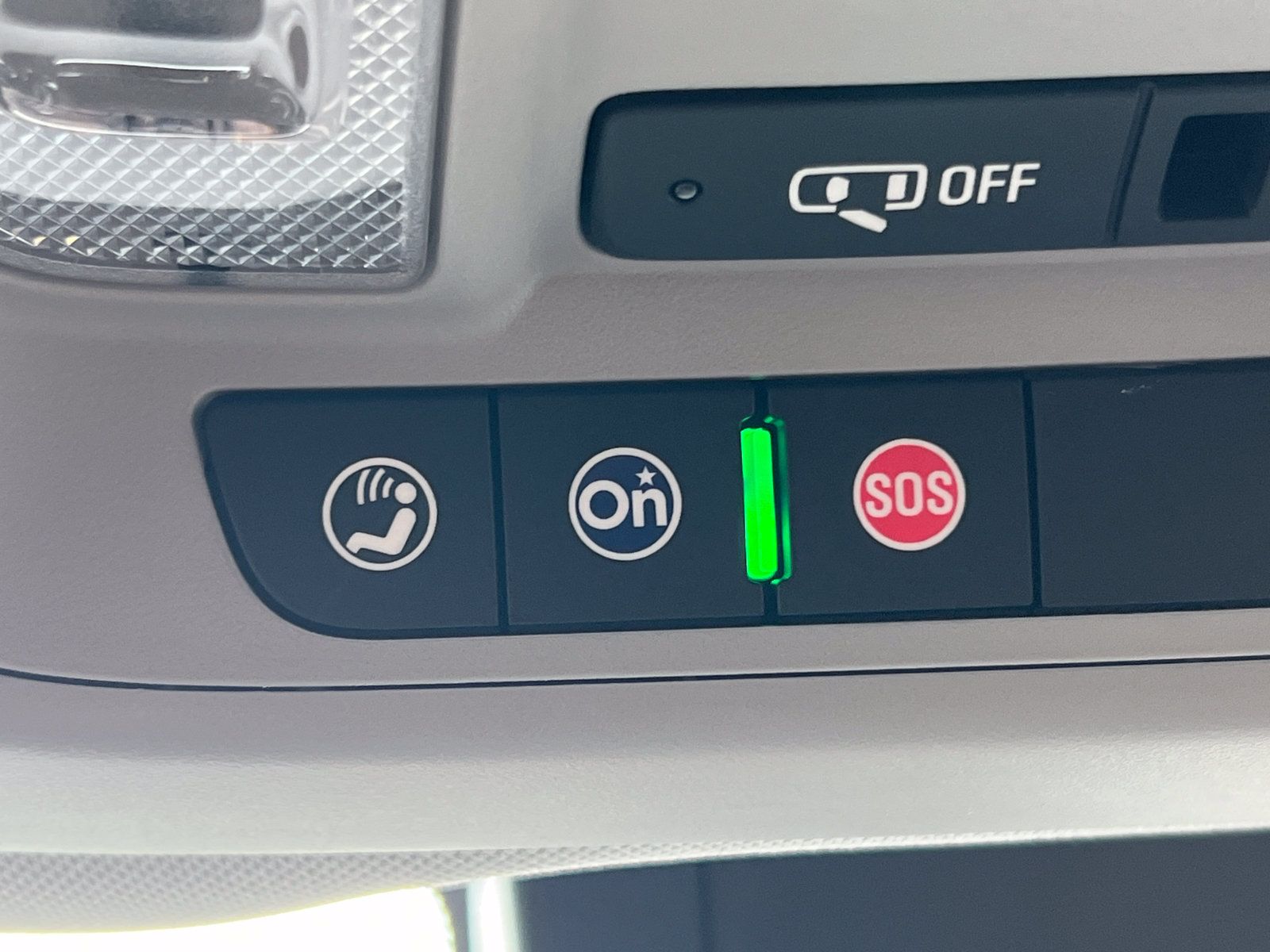 Used 2024 Chevrolet Equinox LT FWD image 27