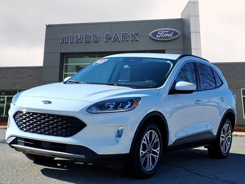 Used 2022 Ford Escape SEL image 3