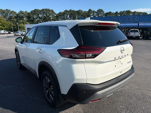 Used 2023 Nissan Rogue SV AWD/4WD image 5