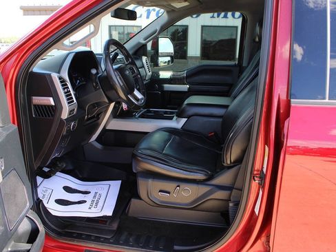 Used 2017 Ford F350 Lariat w/ Lariat Value Package AWD/4WD image 13