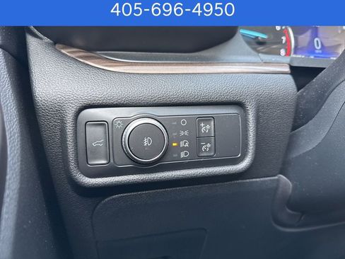 Used 2020 Ford Explorer Limited image 33