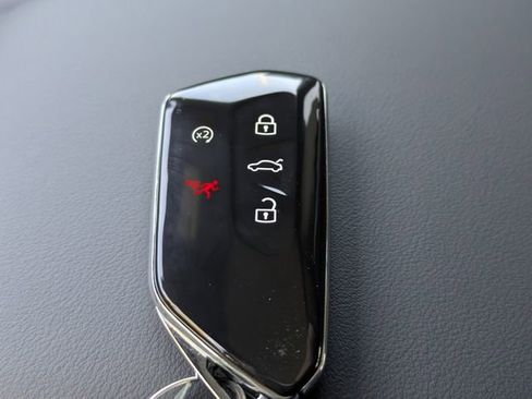 New 2026 Volkswagen Tiguan SE R-Line image 31