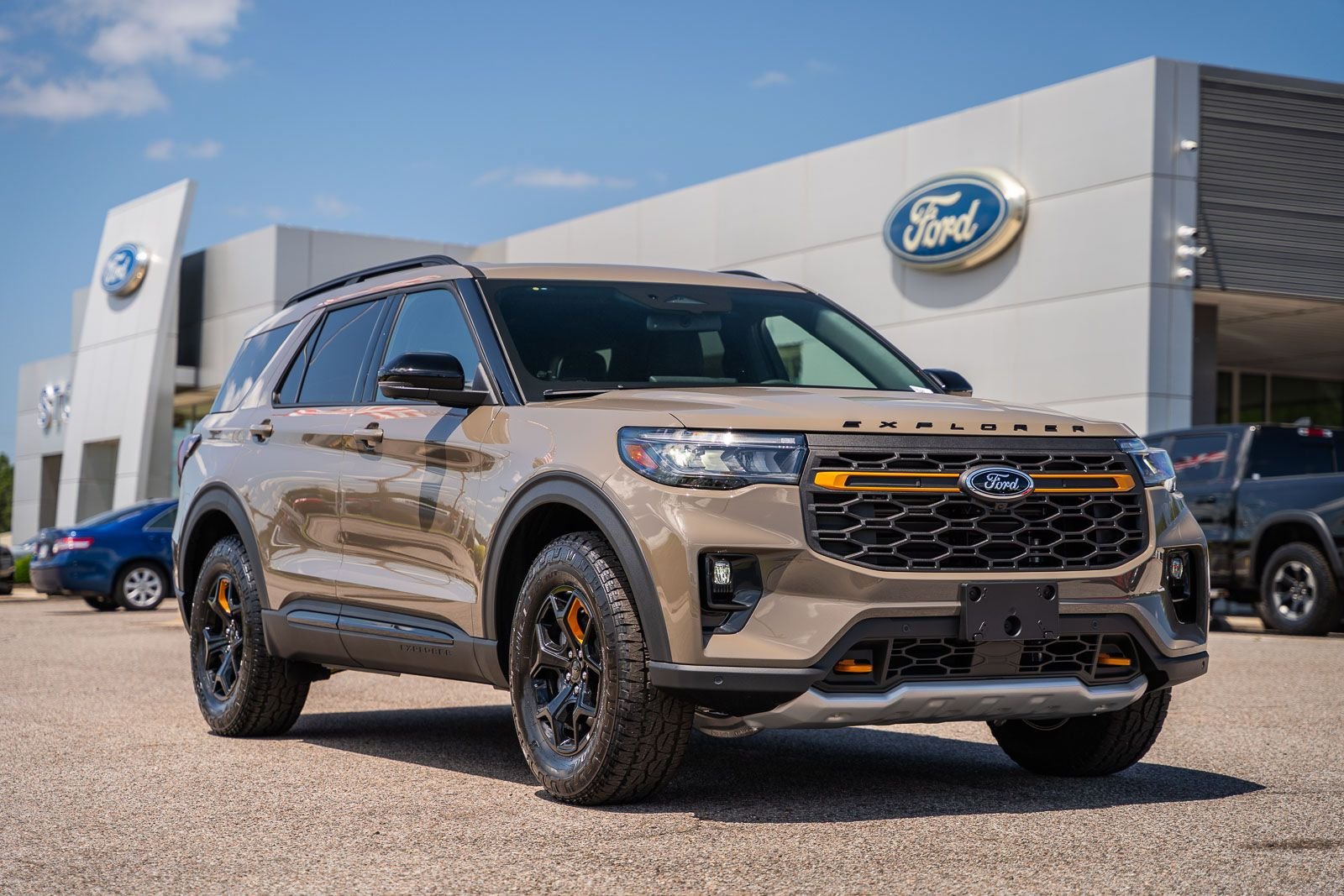 New 2026 Ford Explorer Tremor w/ Tremor Ultimate Package AWD/4WD image 1