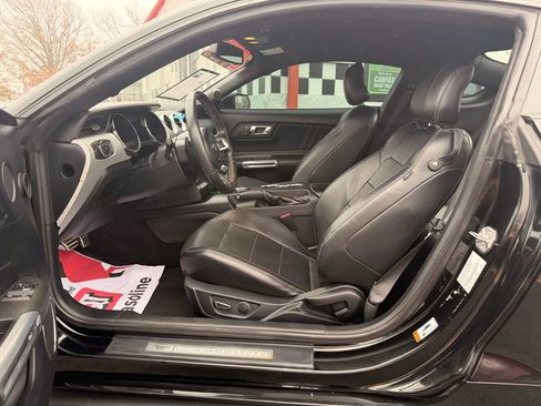 Used 2015 Ford Mustang GT Premium image 12