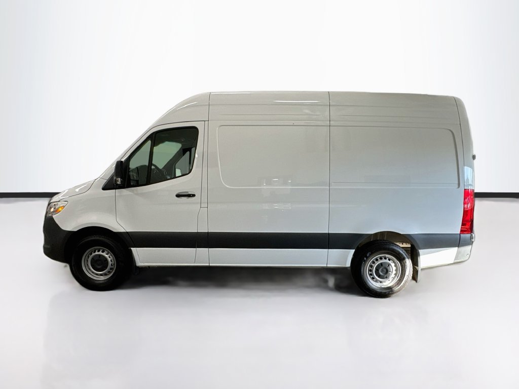 Used 2026 Mercedes-Benz Sprinter 2500 image 8