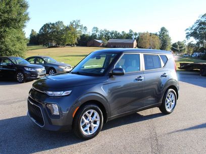 Used 2022 Kia Soul LX w/ Technology Package