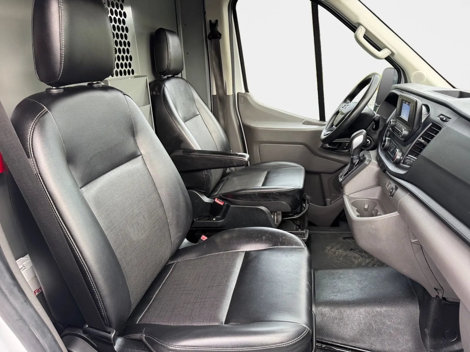 Used 2021 Ford Transit 250 148 High Roof Extended w/ Load Area Protection Package RWD image 10