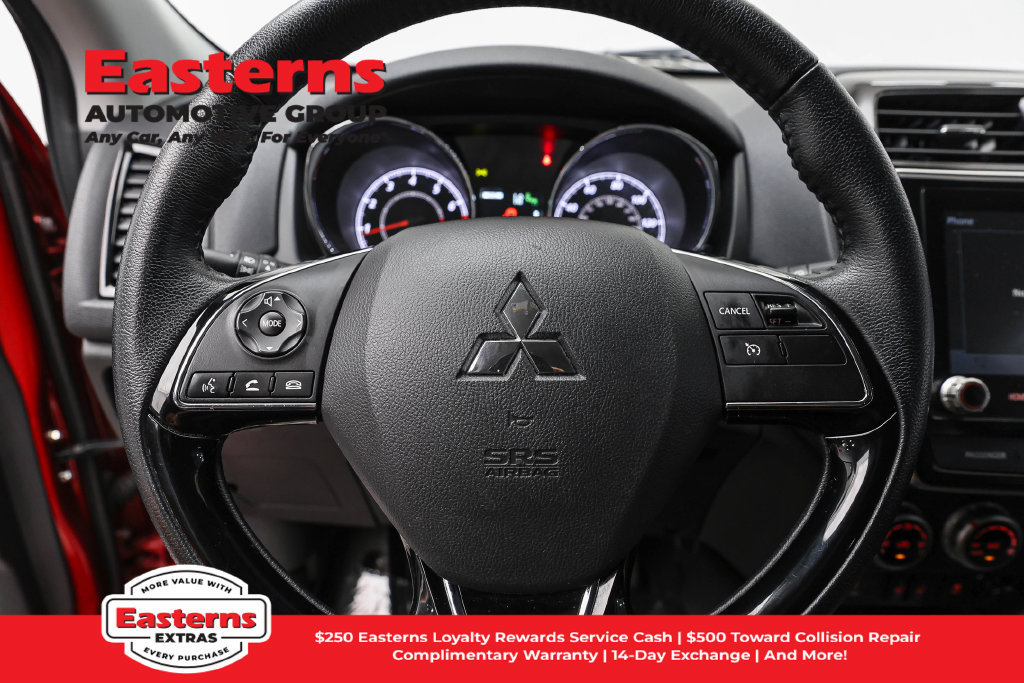 Used 2025 Mitsubishi Outlander Sport SE AWD/4WD image 11