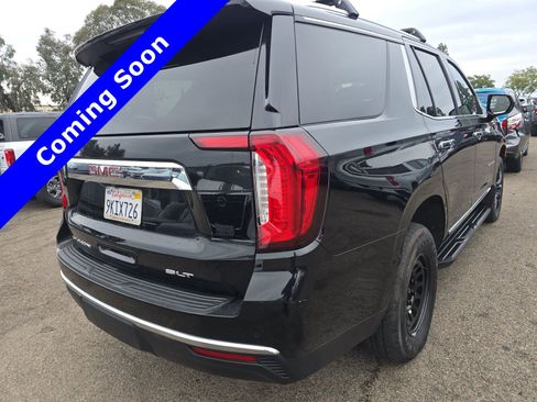 Used 2023 GMC Yukon SLT image 2