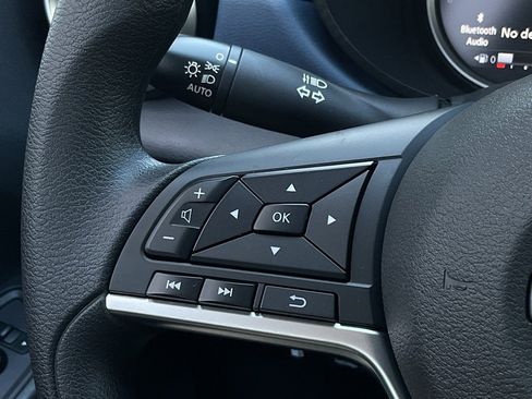 Used 2025 Nissan Versa SV image 22