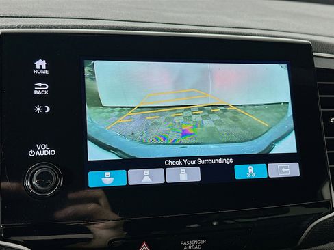 Used 2023 Honda Passport TrailSport image 14