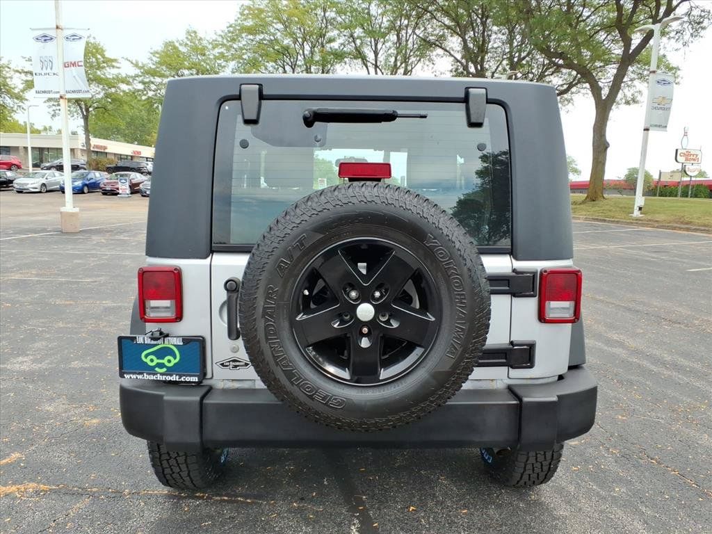Used 2008 Jeep Wrangler X AWD/4WD image 6