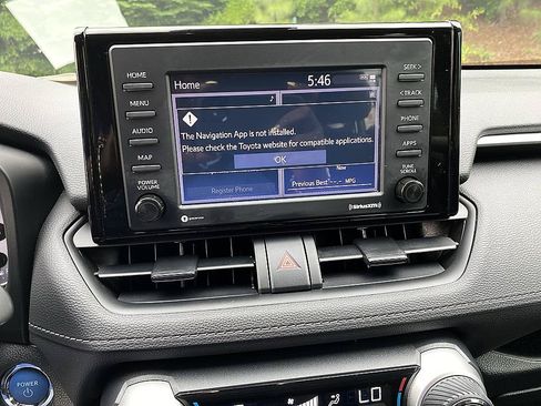 Certified 2022 Toyota RAV4 XLE AWD/4WD image 16