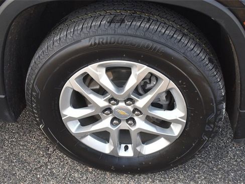 Certified 2022 Chevrolet Traverse LS image 11