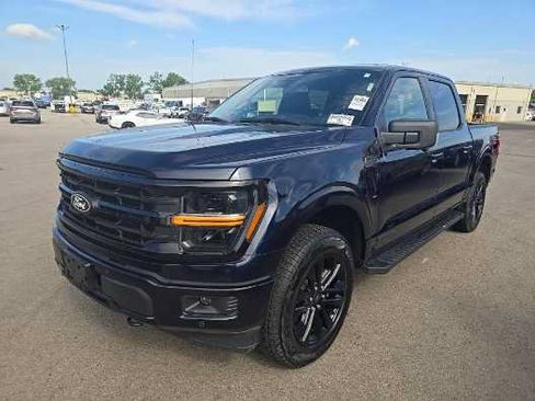 Used 2025 Ford F150 XLT w/ Equipment Group 303A High AWD/4WD image 3