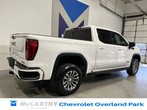 Used 2021 GMC Sierra 1500 AT4 w/ AT4 Premium Package AWD/4WD image 5