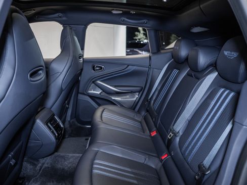 Used 2025 Aston Martin DBX 707 image 14