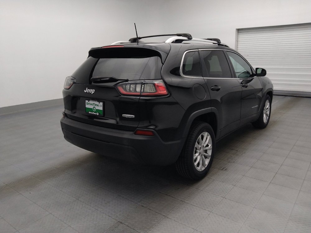 Used 2019 Jeep Cherokee Latitude w/ Popular Appearance Group FWD image 9