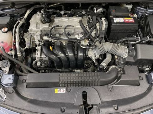 Used 2020 Toyota Corolla LE image 32