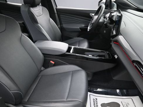 Used 2023 Volkswagen ID.4 Pro S RWD image 32