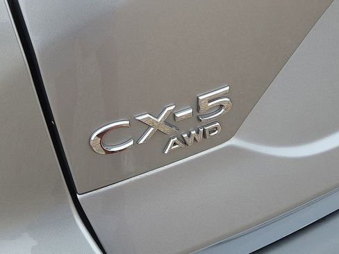Used 2022 MAZDA CX-5 AWD 2.5 S w/ Premium Package image 15