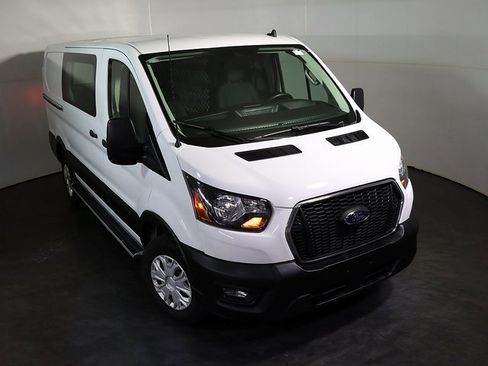 Used 2024 Ford Transit 250 Low Roof w/ Exterior Upgrade Package image 7