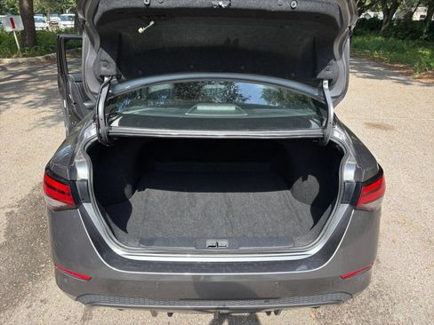 Used 2025 Nissan Sentra S FWD image 30