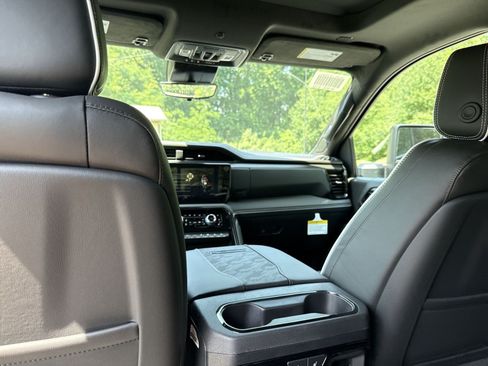 New 2026 GMC Sierra 2500 AT4X AWD/4WD image 20